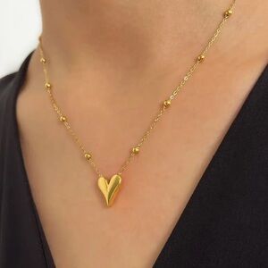 Heart Pendant Necklace Gold Plated Titanium Steel Valentine’s Day Gift